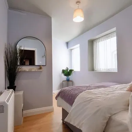 Central Spacious Quirky Apartment In Birmingham With Free Wi-Fi, Parking Exterior photo