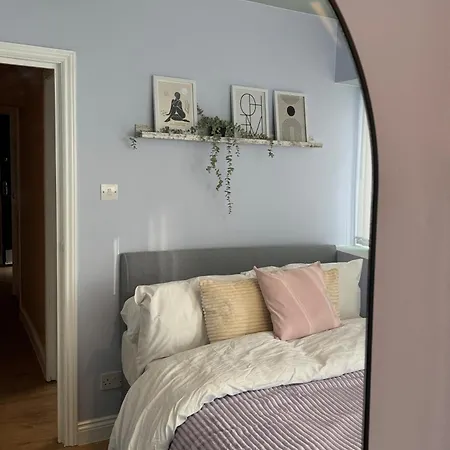 Central Spacious Quirky Apartment In Birmingham With Free Wi-Fi, Parking Exterior photo